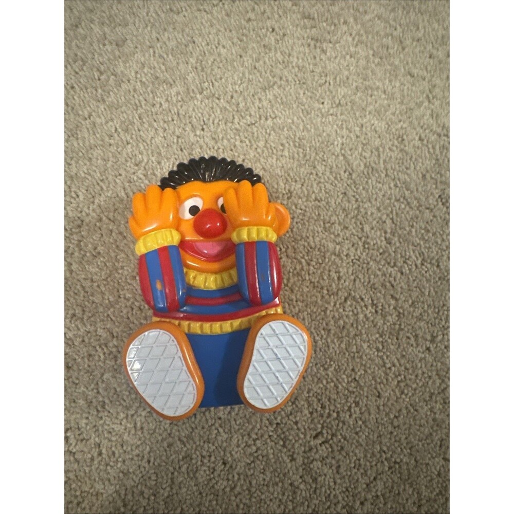 Vintage - TYCO - Sesame Street ERNIE Peek A Boo Musical Wind Up Toy - Works